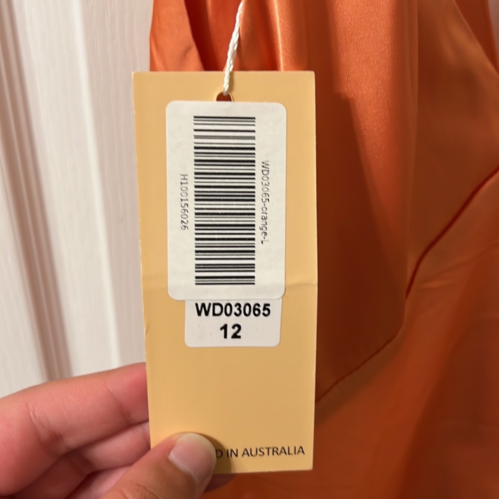 Hello Molly, new w/tags orange midi silk dress - Picture 4 of 4